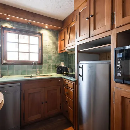 Апартаменты Solaris - Magnificent Views And Great Exposure! *