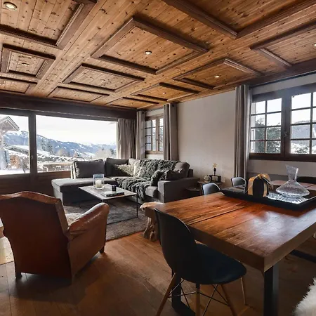 Solaris - Magnificent Views And Great Exposure!